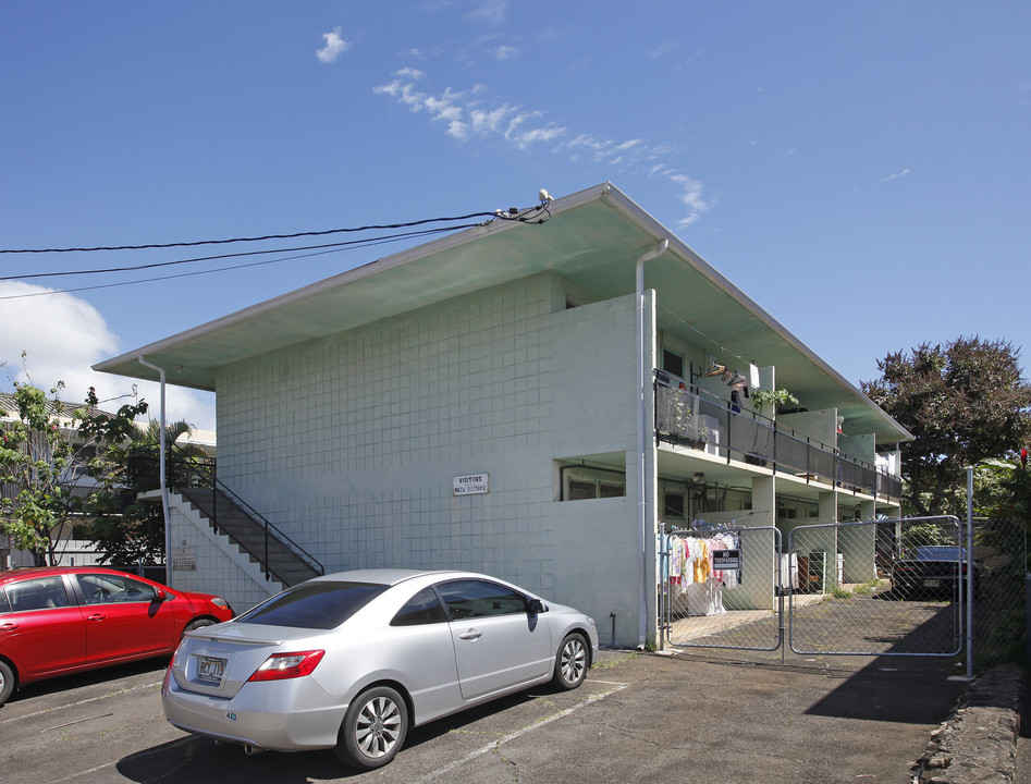 919 Makahiki Way in Honolulu, HI - Building Photo