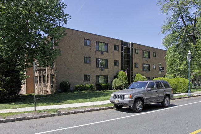 Vose Apartments in South Orange, NJ - Building Photo - Building Photo