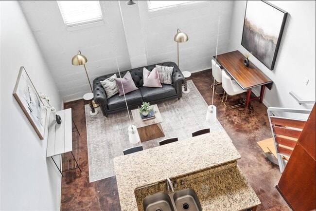 964 DeKalb Ave NE in Atlanta, GA - Building Photo - Building Photo