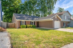 5416 Heatherton Ct in Virginia Beach, VA - Building Photo