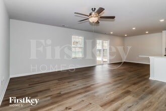 125 Hazelnut Wy in Statesville, NC - Building Photo - Building Photo