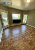 457 Summit Ave in Eau Claire, WI - Building Photo