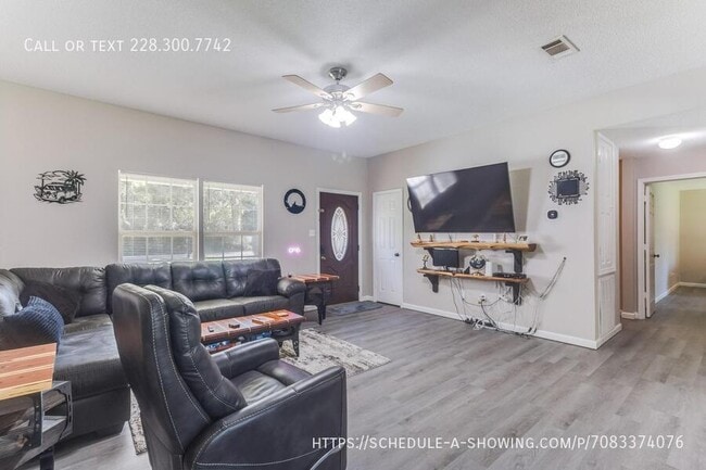 1417 Willow St in Ocean Springs, MS - Building Photo - Building Photo
