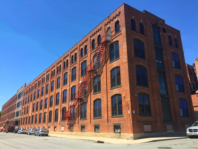 69 King St in Dover, NJ - Building Photo - Building Photo