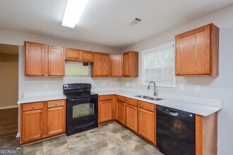 6793 Mahonia Pl in Stonecrest, GA - Building Photo - Building Photo