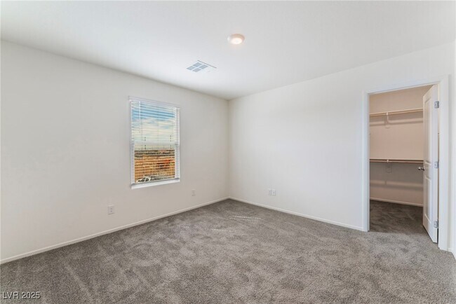 property at 2550 Petunia Garden Ave