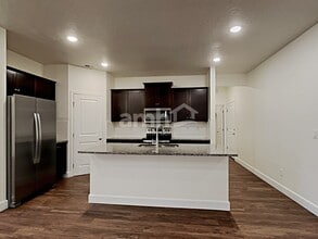 5095 W Milliron Dr in Meridian, ID - Building Photo - Building Photo