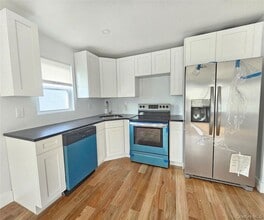 3-09 Beach 91st St in Queens, NY - Building Photo - Building Photo