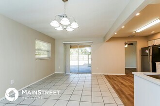 7311 Louise Dr in Ft. Myers, FL - Building Photo - Building Photo