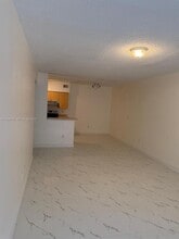 10354 Fox Trail Rd S in Royal Palm Beach, FL - Building Photo - Building Photo