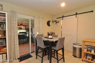 1318 Vancouver Ave SE in Palm Bay, FL - Building Photo - Building Photo