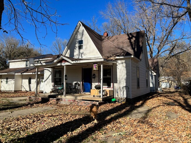 610 Thurston St in Manhattan, KS - Building Photo - Building Photo