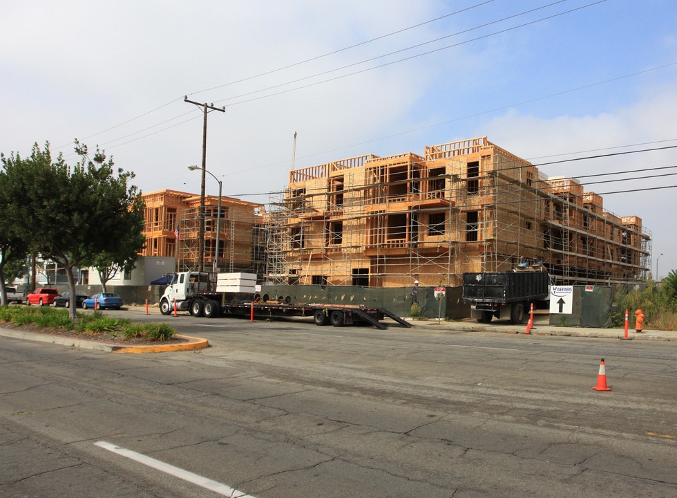 Arbor Green Apartments in Carson, CA - Foto de edificio