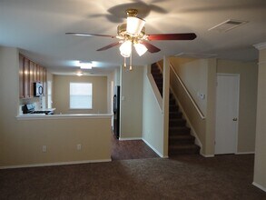 610 Carole Cv in Bastrop, TX - Building Photo - Building Photo