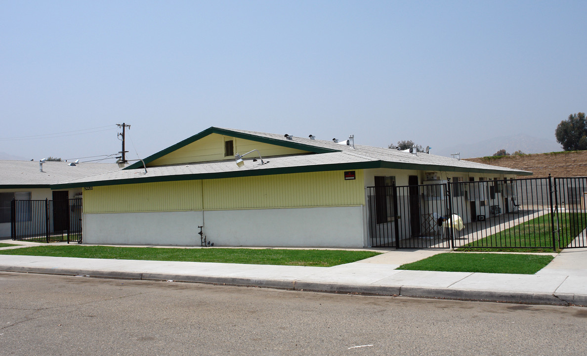 Postal Ave. Apartments in Moreno Valley, CA - Building Photo