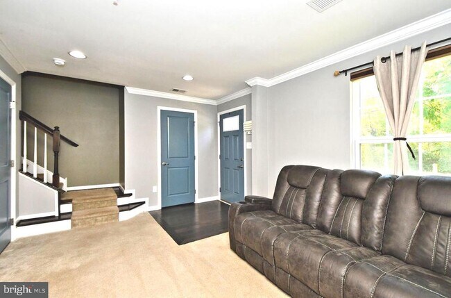 353 E Hancock St in Lansdale, PA - Building Photo - Building Photo