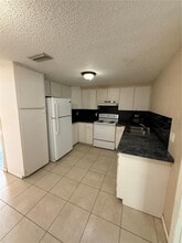 6656 Knightsbridge Dr in New Port Richey, FL - Building Photo - Building Photo
