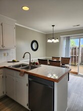 2375 Vineyard Dr in Winterville, NC - Building Photo - Building Photo