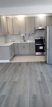 55 Highlawn Ave, Unit 1 in Brooklyn, NY - Building Photo - Building Photo