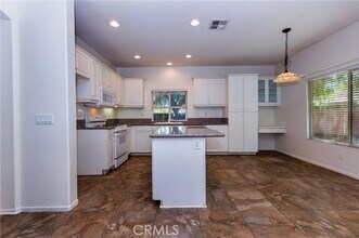 1430 Jewelstone Cir in Hemet, CA - Building Photo - Building Photo