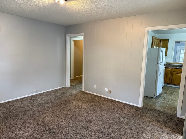 421 Wilmuth St in Monroe, LA - Foto de edificio - Building Photo