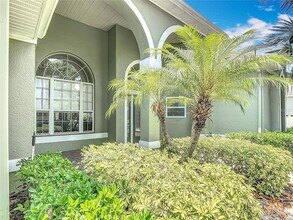 2806 Spinning Silk Ct, Unit 724 in Kissimmee, FL - Building Photo - Building Photo