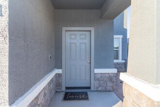 36094 W Santa Barbara Ave in Maricopa, AZ - Building Photo - Building Photo