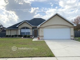 1904 Ashley Oaks Ct in St. Cloud, FL - Building Photo