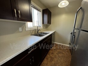 2509 Delray Rd in West Kelowna, BC - Building Photo - Building Photo