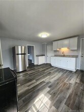5 Bristol St in Southington, CT - Building Photo - Building Photo