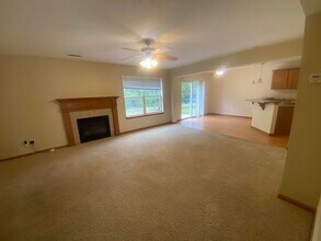 5608 Younger Dr in Columbia, MO - Building Photo - Building Photo