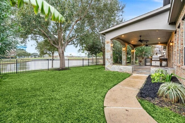 2117 Quiet Falls Ln in League City, TX - Building Photo - Building Photo