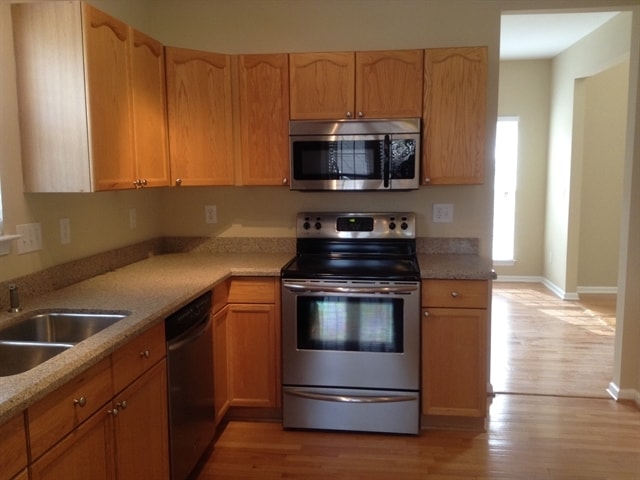 152 Easy St in Mooresville, NC - Building Photo - Building Photo