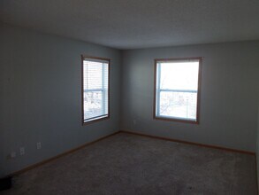 1022 Stinson St in St. Paul, MN - Building Photo - Building Photo