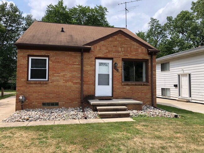 property at 575 N Hagadorn Rd