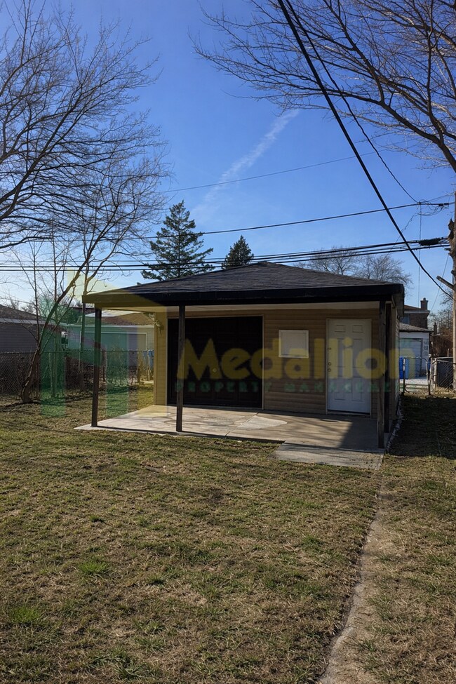 9648 S Yale Ave in Chicago, IL - Building Photo - Building Photo