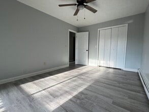 15 Fairmor Dr in Westover, WV - Building Photo - Building Photo