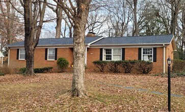 703 Longview St in Greensboro, NC - Building Photo - Building Photo