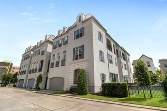 11107 Savannah Oaks Ln in Houston, TX - Building Photo - Building Photo
