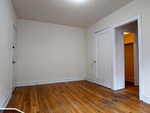 3310 W Schubert Ave in Chicago, IL - Building Photo - Building Photo