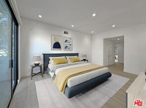 1870 Veteran Ave in Los Angeles, CA - Building Photo - Building Photo