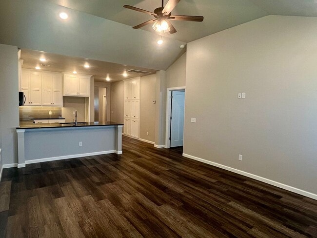 6508 Bent Wood Villas Dr in Oklahoma City, OK - Building Photo - Building Photo