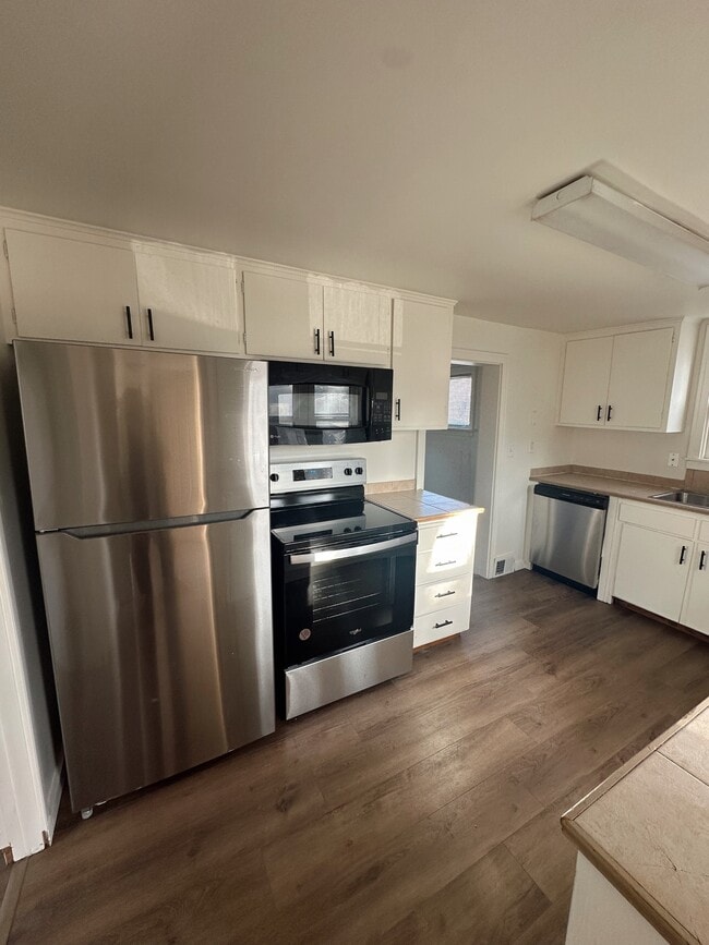 1408 10th St N in Fargo, ND - Building Photo - Building Photo