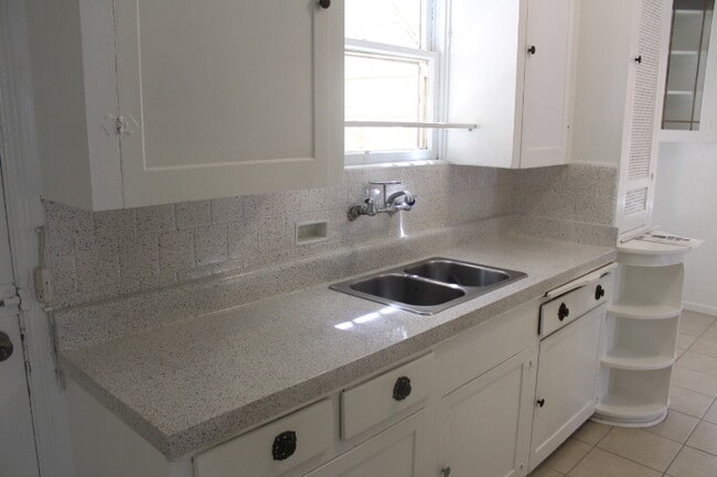1563 Ninth Ave in San Diego, CA - Building Photo - Building Photo