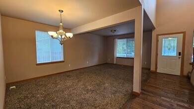 14913 89th Ave SE in Yelm, WA - Building Photo - Building Photo