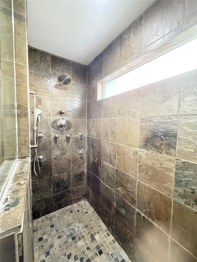 property at 5545 Pagewood Ln