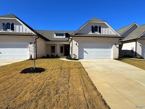 216 Osceola Cir in Triana, AL - Foto de edificio - Building Photo