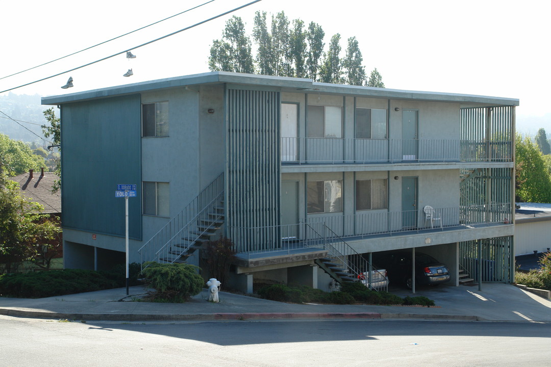 5700 El Dorado Ave in El Cerrito, CA - Building Photo