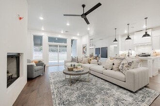7917 Behr Dr in Edmond, OK - Building Photo - Building Photo