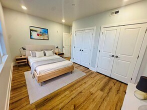 4242 W Girard Ave in Philadelphia, PA - Building Photo - Building Photo